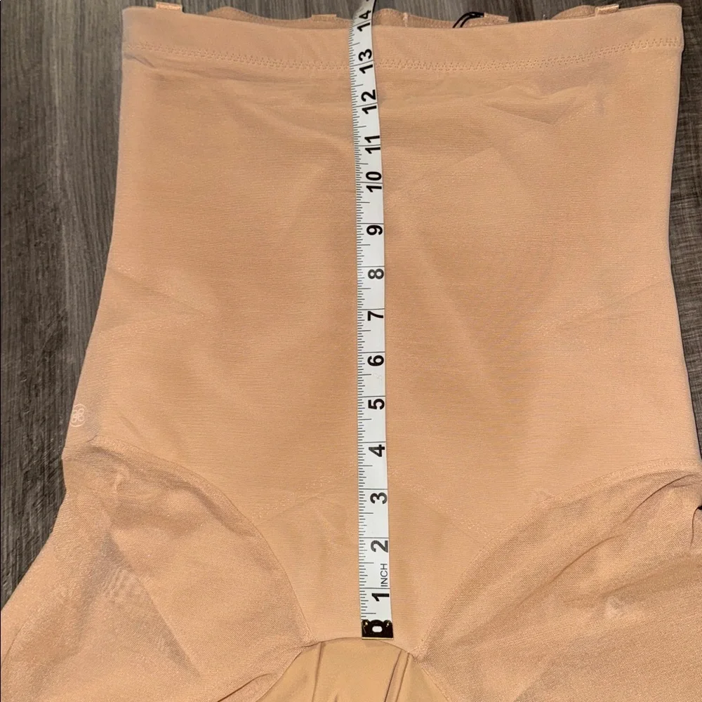 NEW Honeylove super power shorts large medium Shapeware women’s nude gusset NWT - Picture 10 of 10